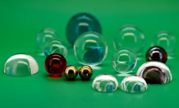 What is UV grade fused silica glass?