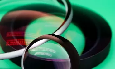 What are the advantages of meniscus lenses?